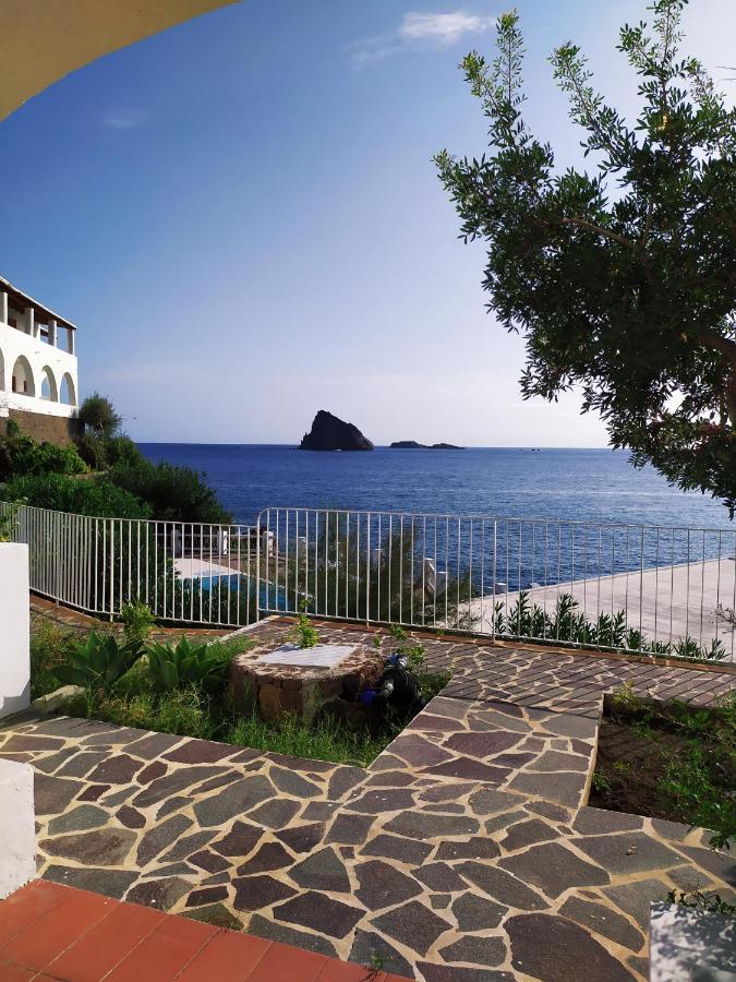 La Piazza Luxury Hotel & Spa Panarea Exterior foto