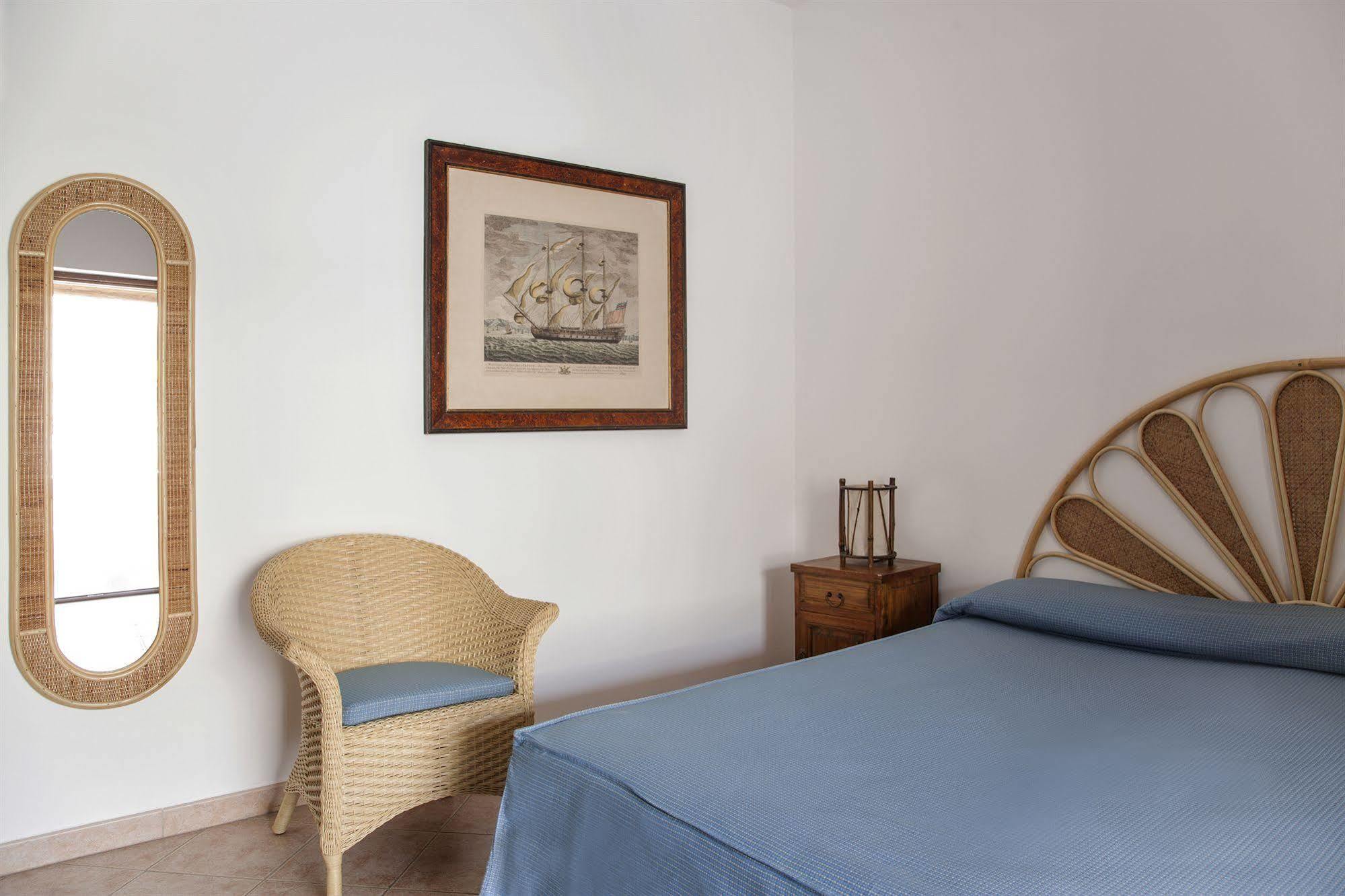 La Piazza Luxury Hotel & Spa Panarea Exterior foto